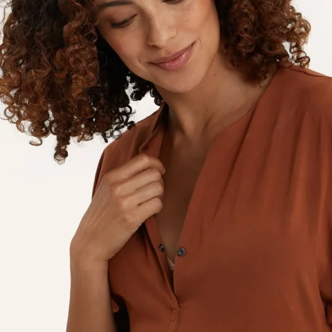Filipa_Nursing_Jumpsuit_Front_Detail