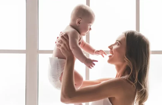 Rebuilding-Confidence-After-Pregnancy_-Body-Image-and-Self-Esteem