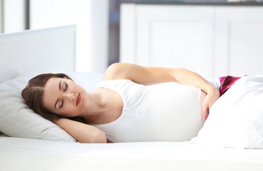 sleeping-positions-for-hip-pain-while-pregnant